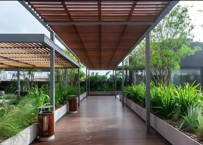 Loft With Pool And Garage, Next To Bourbon *