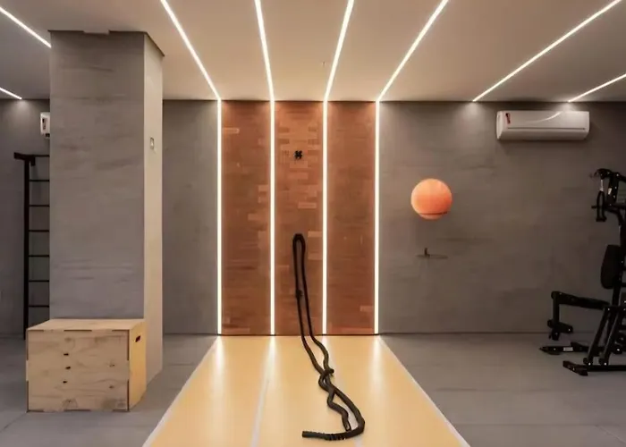 Loft With Pool And Garage, Next To Bourbon Apartamento